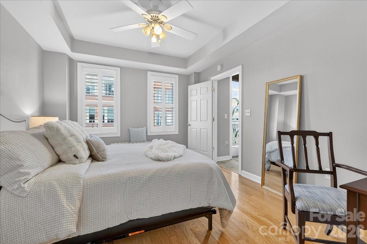 Gateway Plaza - Residential