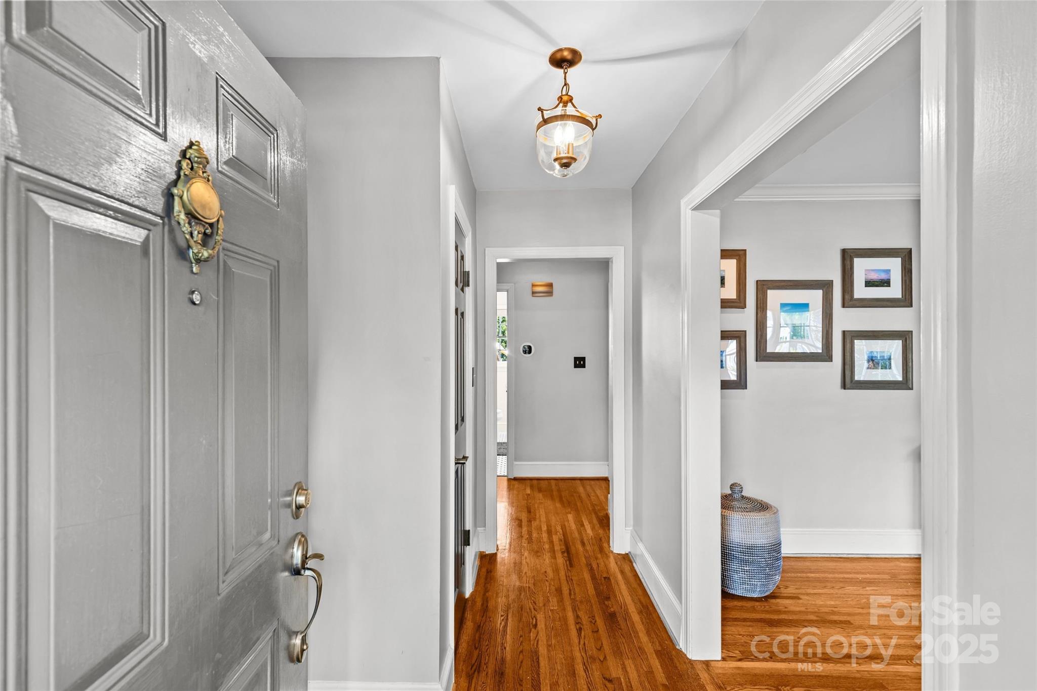2821 Sharon Road