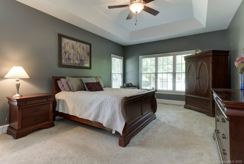 Hunters Pointe - Residential