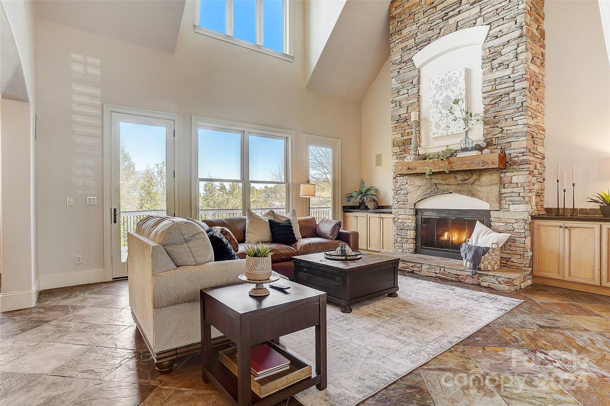 Tuskarora Point - Residential