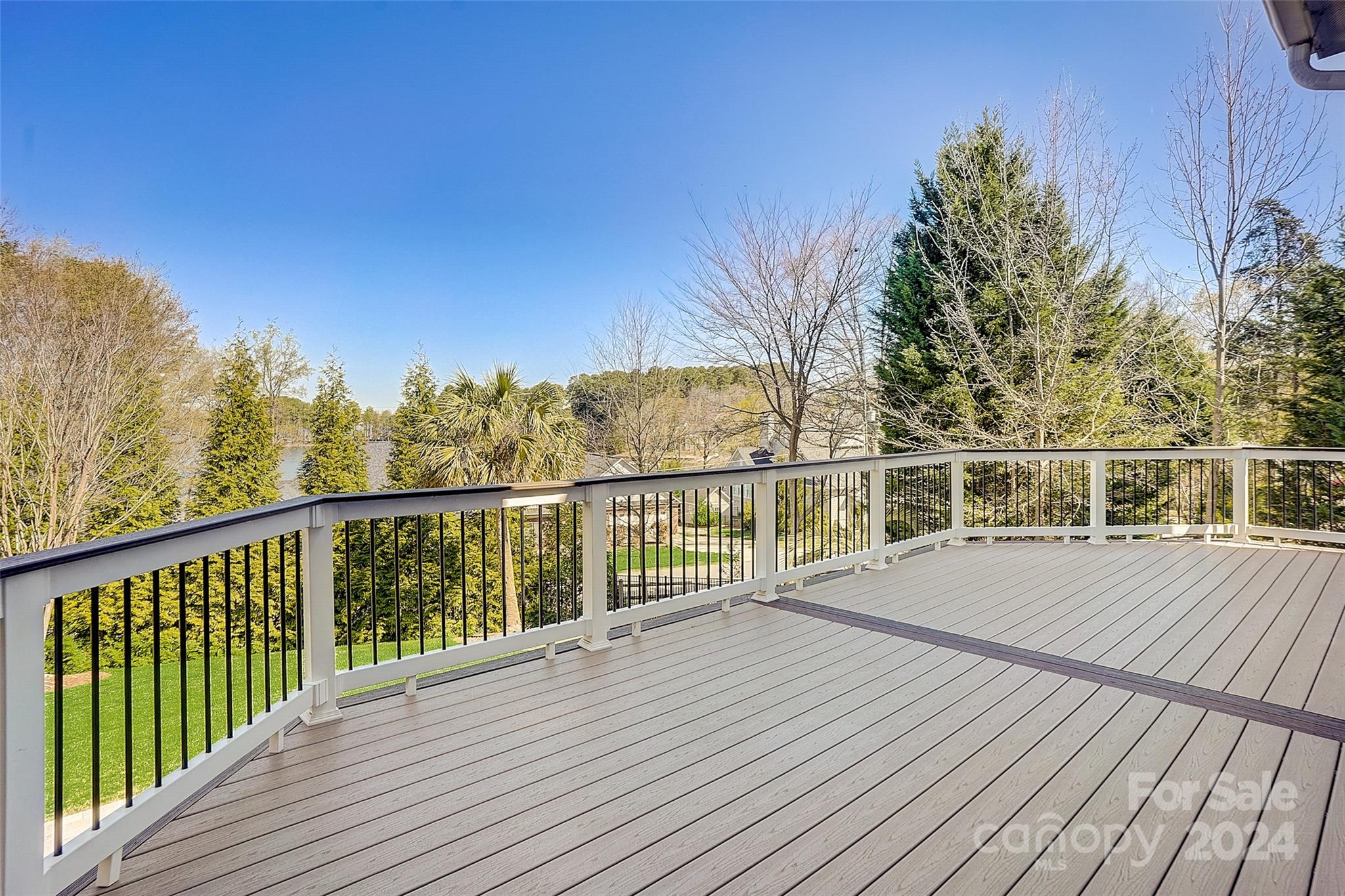 Tuskarora Point - Residential