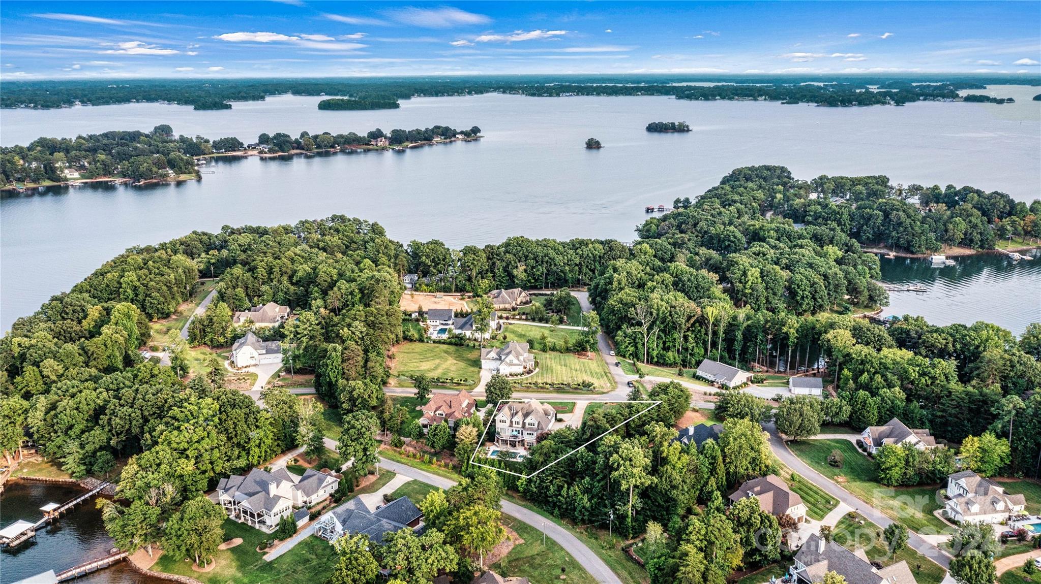 Tuskarora Point - Residential