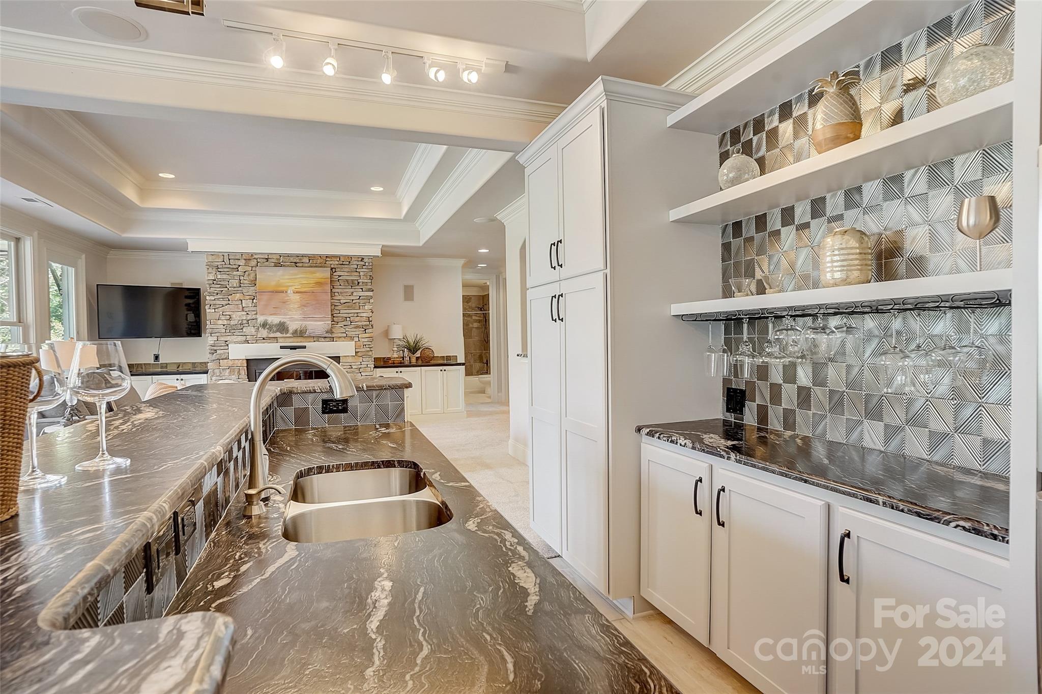 Tuskarora Point - Residential