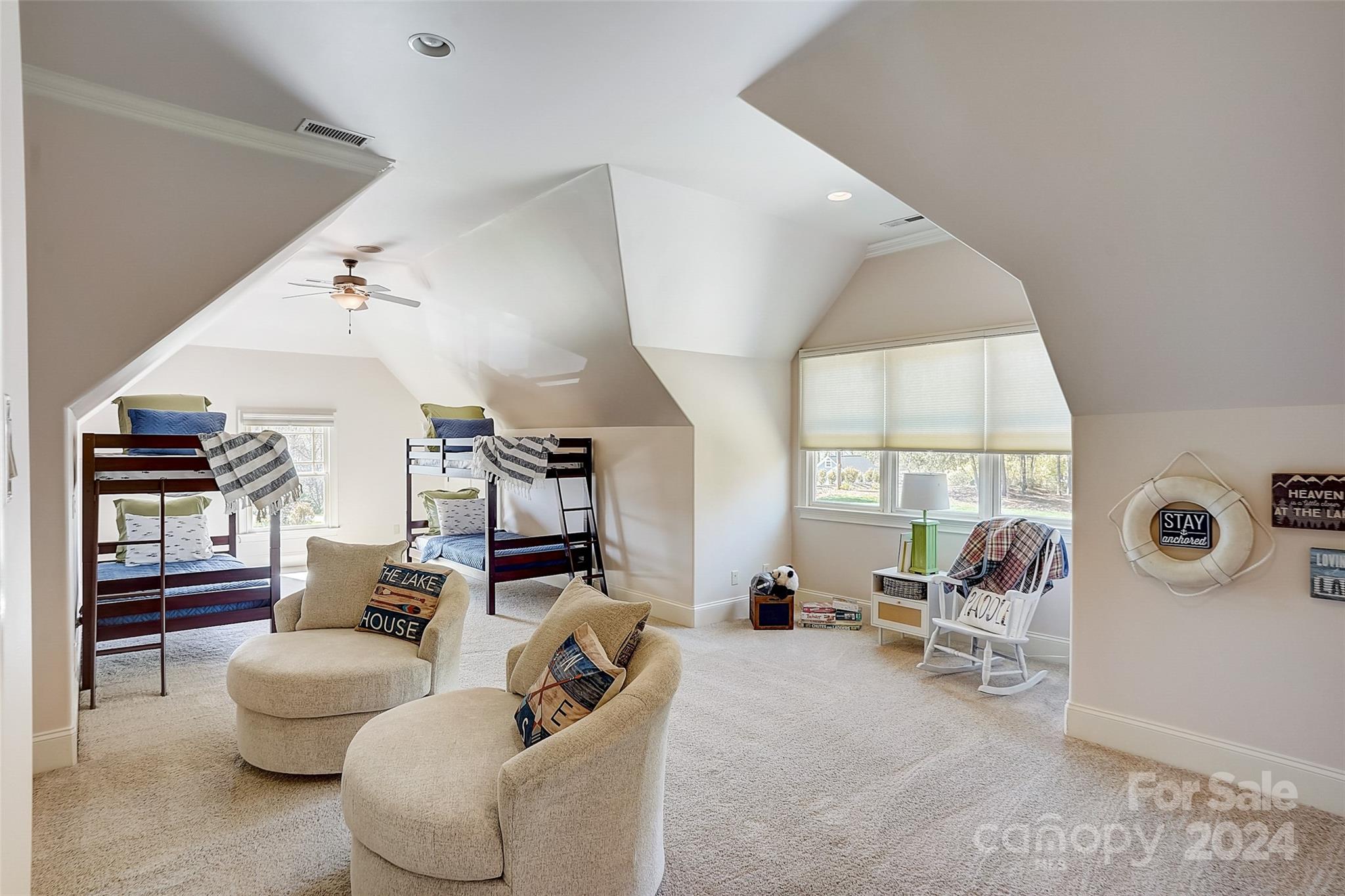 Tuskarora Point - Residential