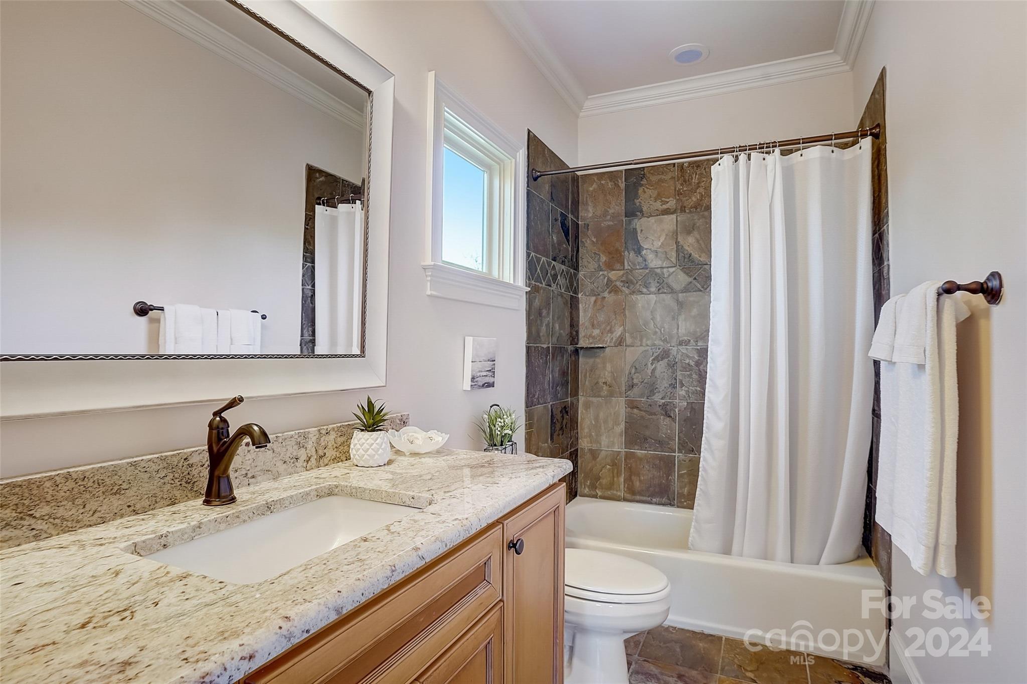 Tuskarora Point - Residential