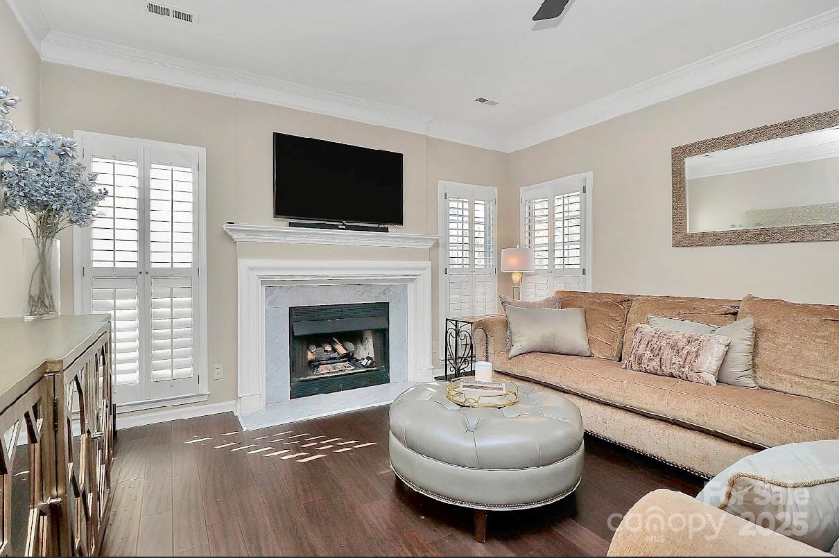 Wilshire - Residential