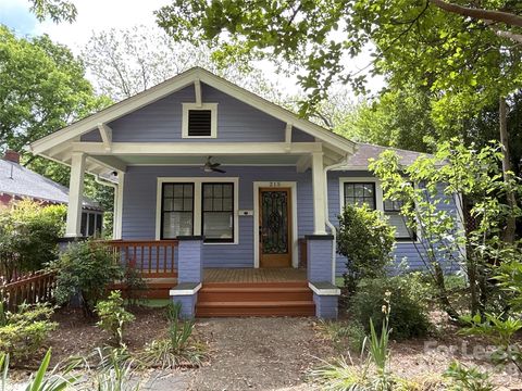 Photo of 215 S Summit Avenue, Charlotte, NC 28208 (MLS # 4387723)