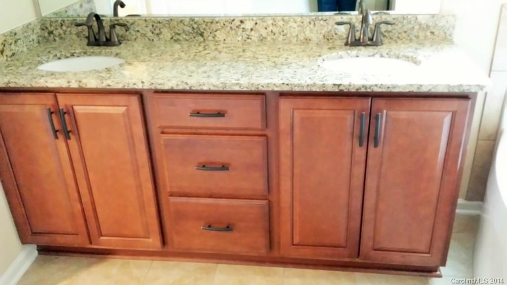 Lakebridge - Residential