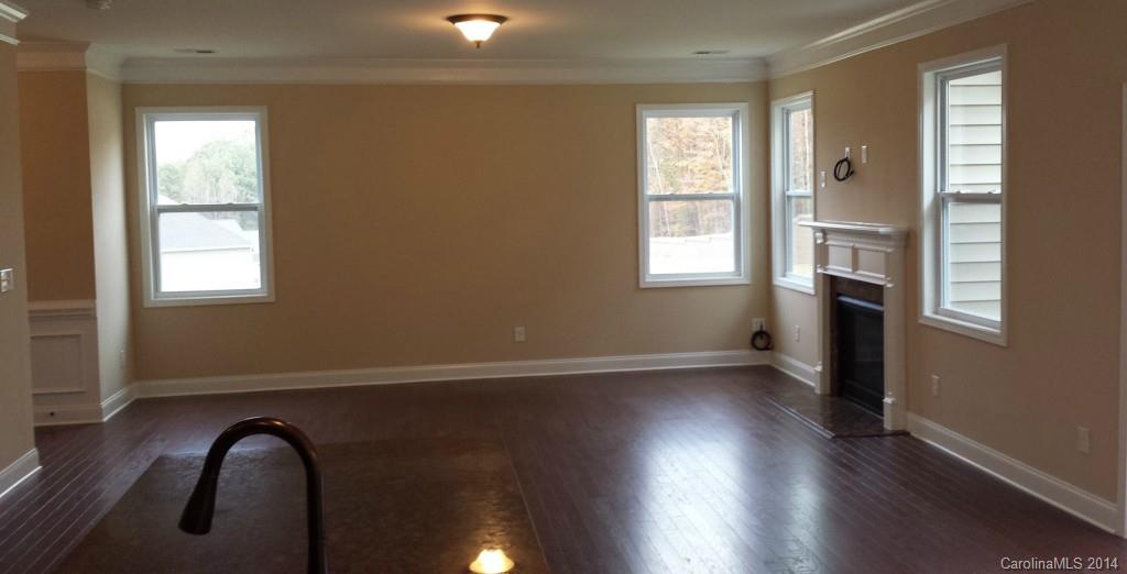 Lakebridge - Residential