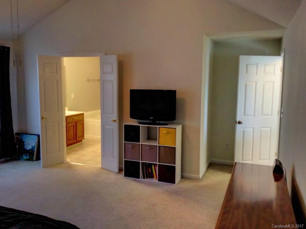 Forest Oaks - Residential