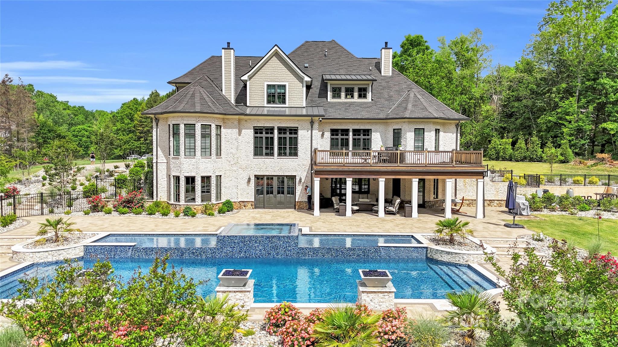 1430 Rosehill Drive