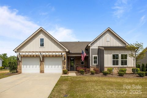 8018 Green Heron Court Belmont NC 28012