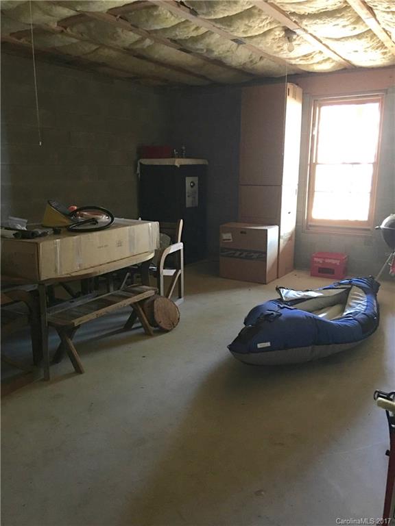 Laurel Pointe - Residential