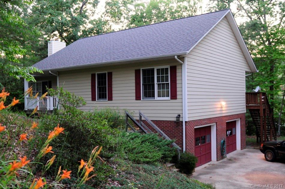 Laurel Pointe - Residential