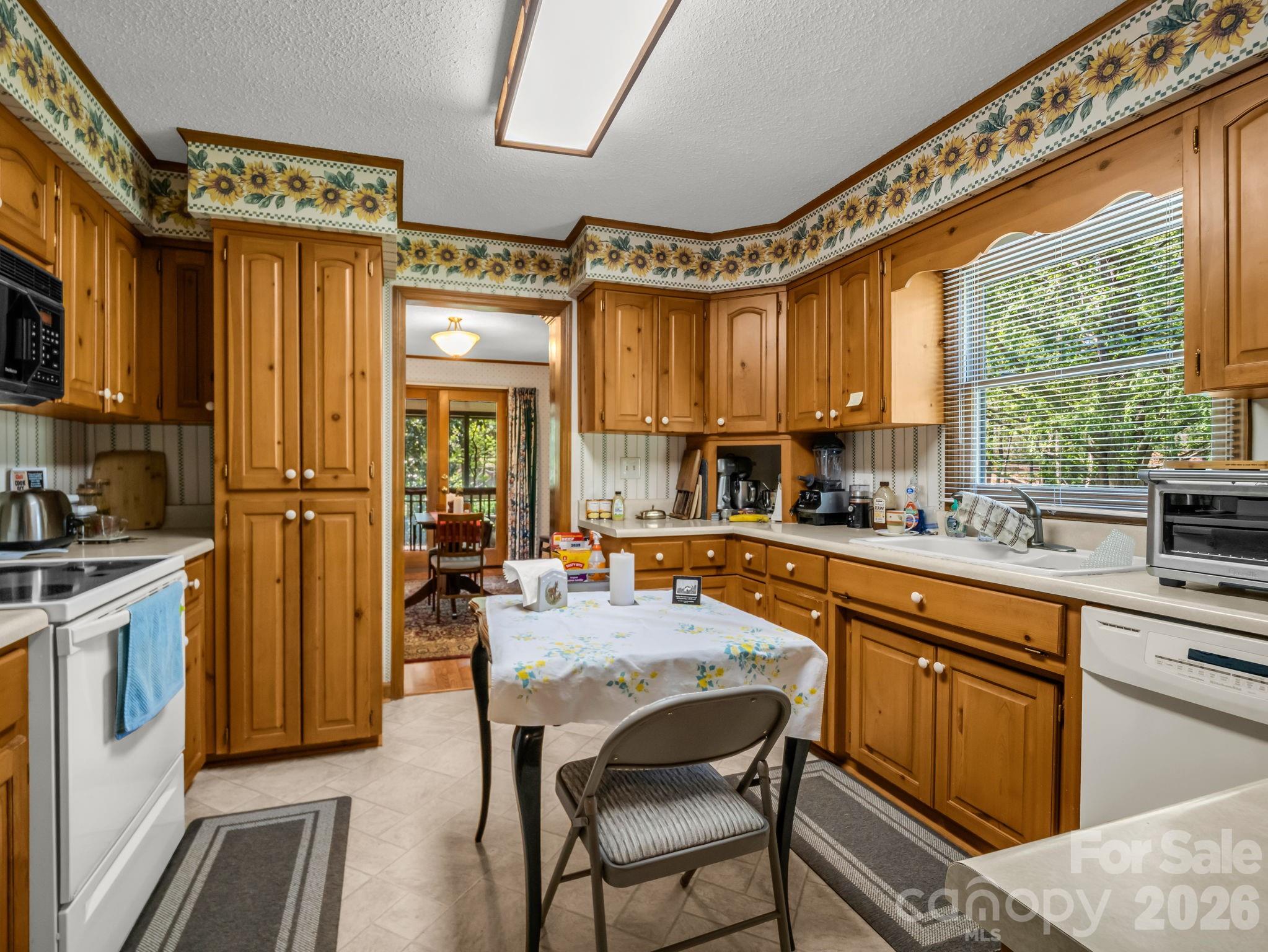 Meadowbrook Farms - Residential