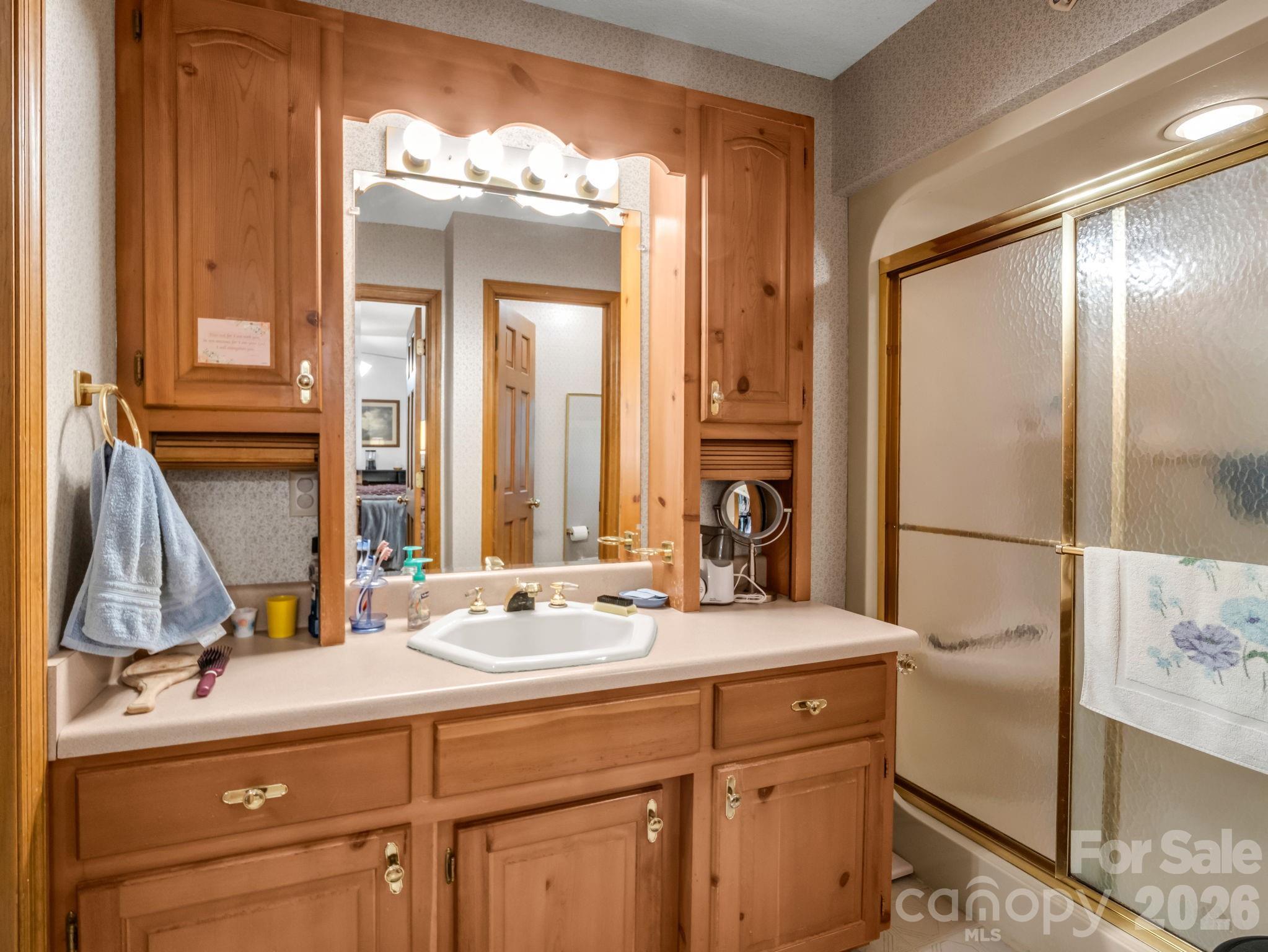 Meadowbrook Farms - Residential