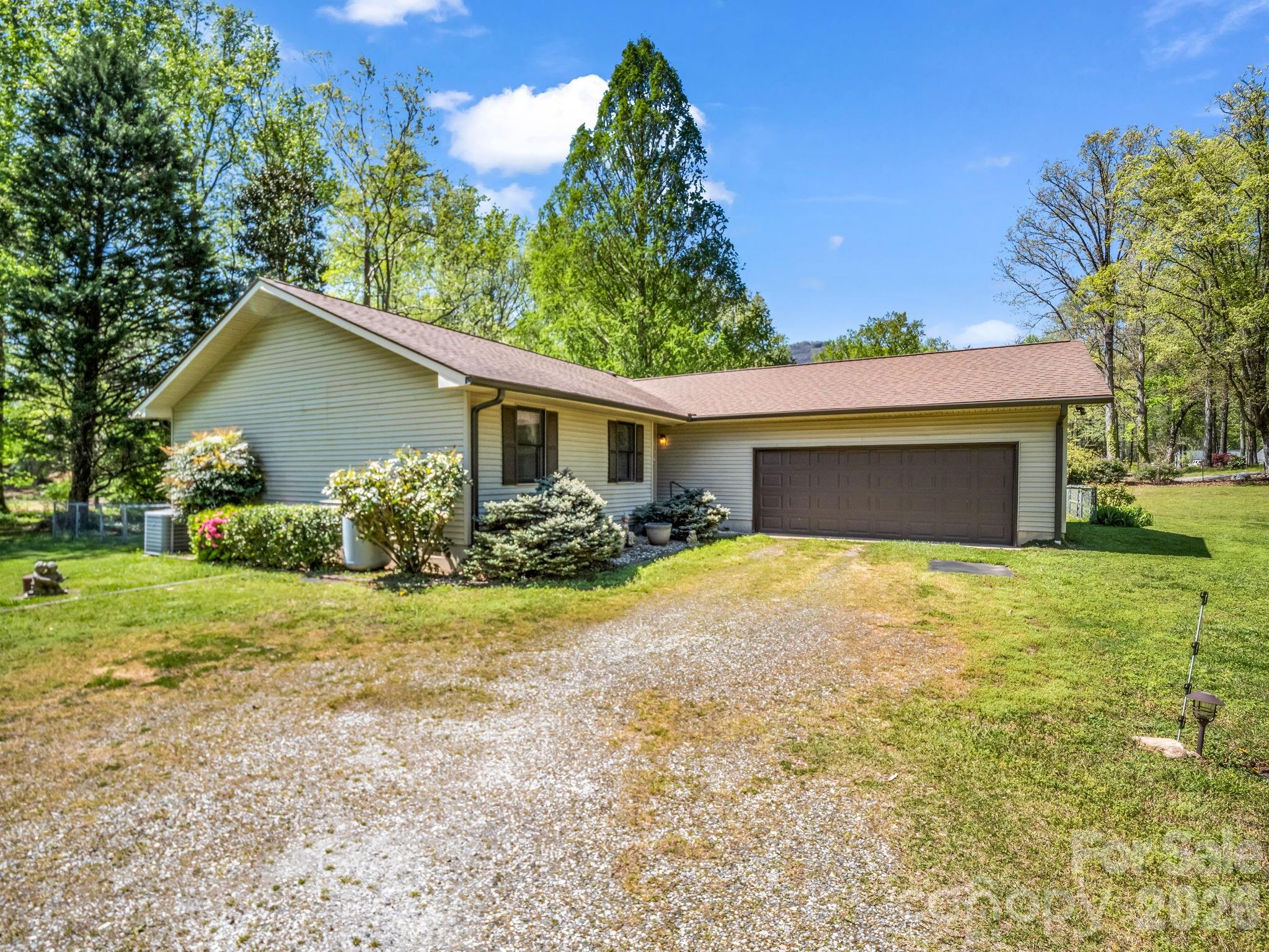 Meadowbrook Farms - Residential