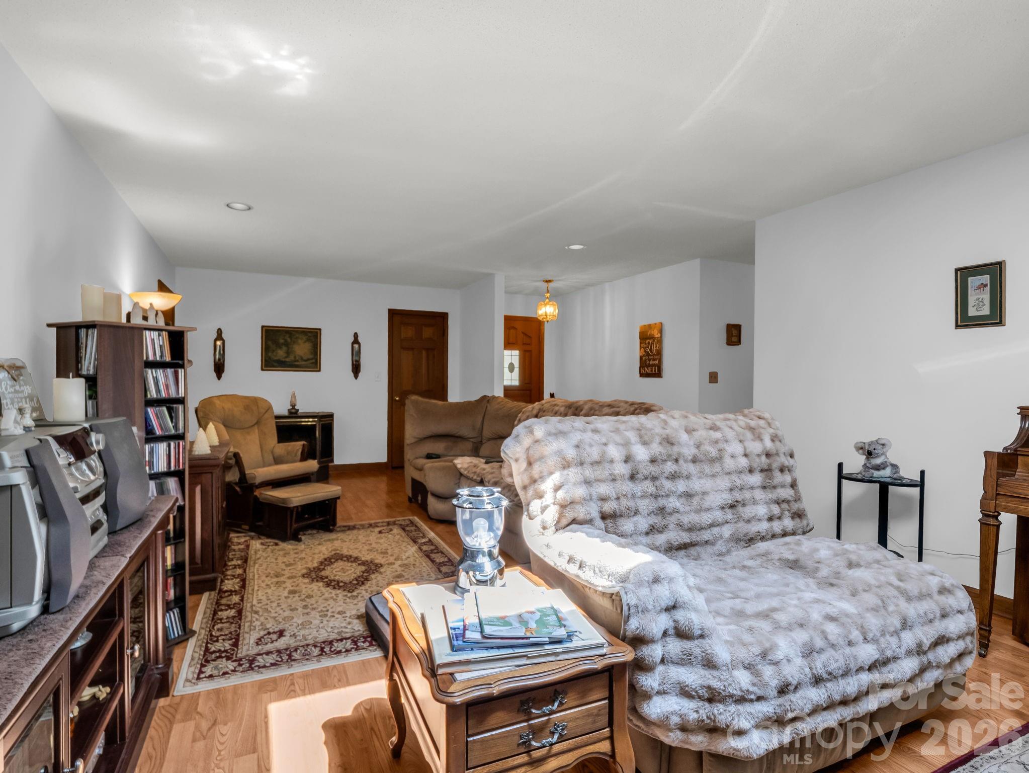 Meadowbrook Farms - Residential