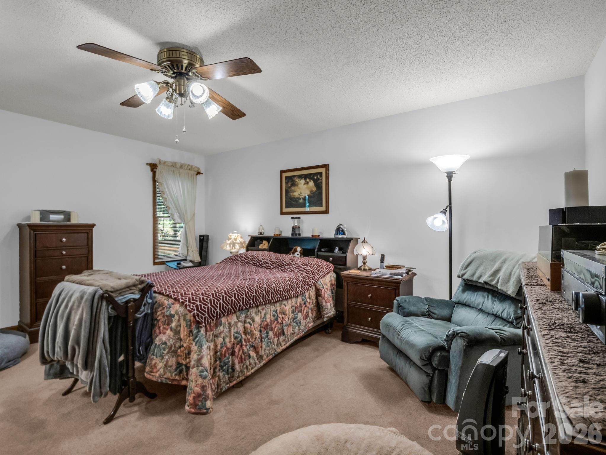 Meadowbrook Farms - Residential