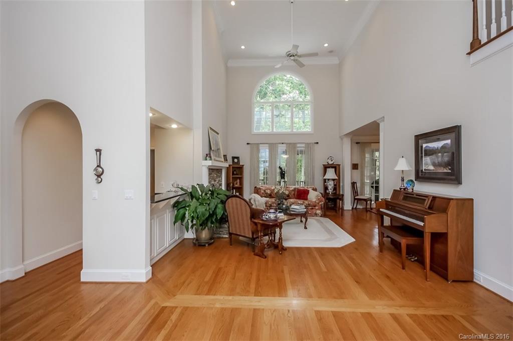 Hickory Ridge - Residential