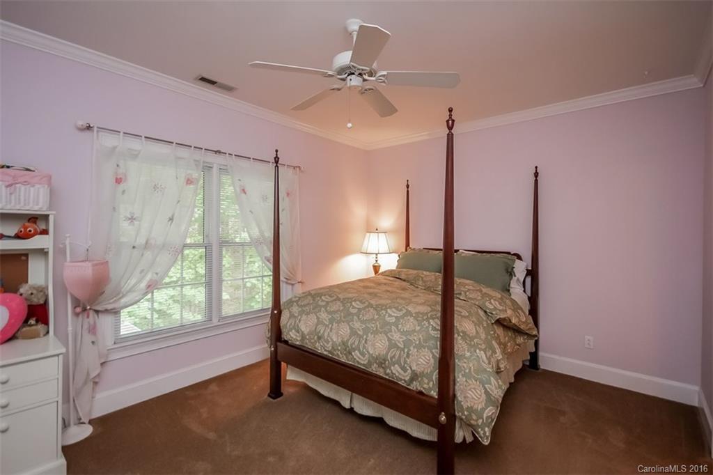 Hickory Ridge - Residential