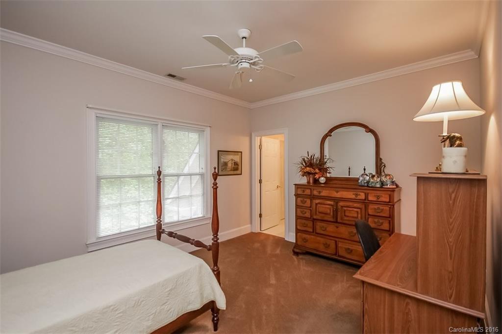 Hickory Ridge - Residential