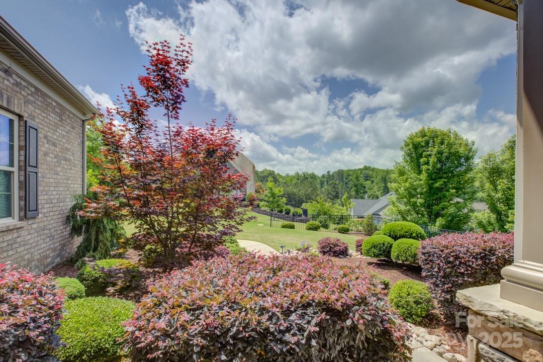 14503 Crest Court