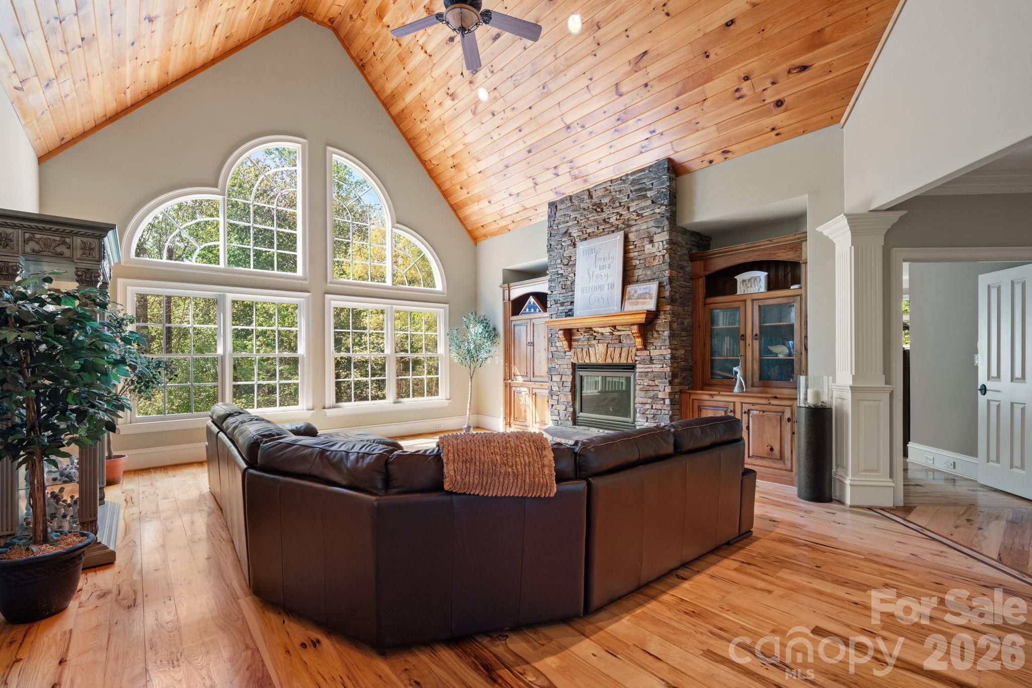Stoney Pointe - Residential
