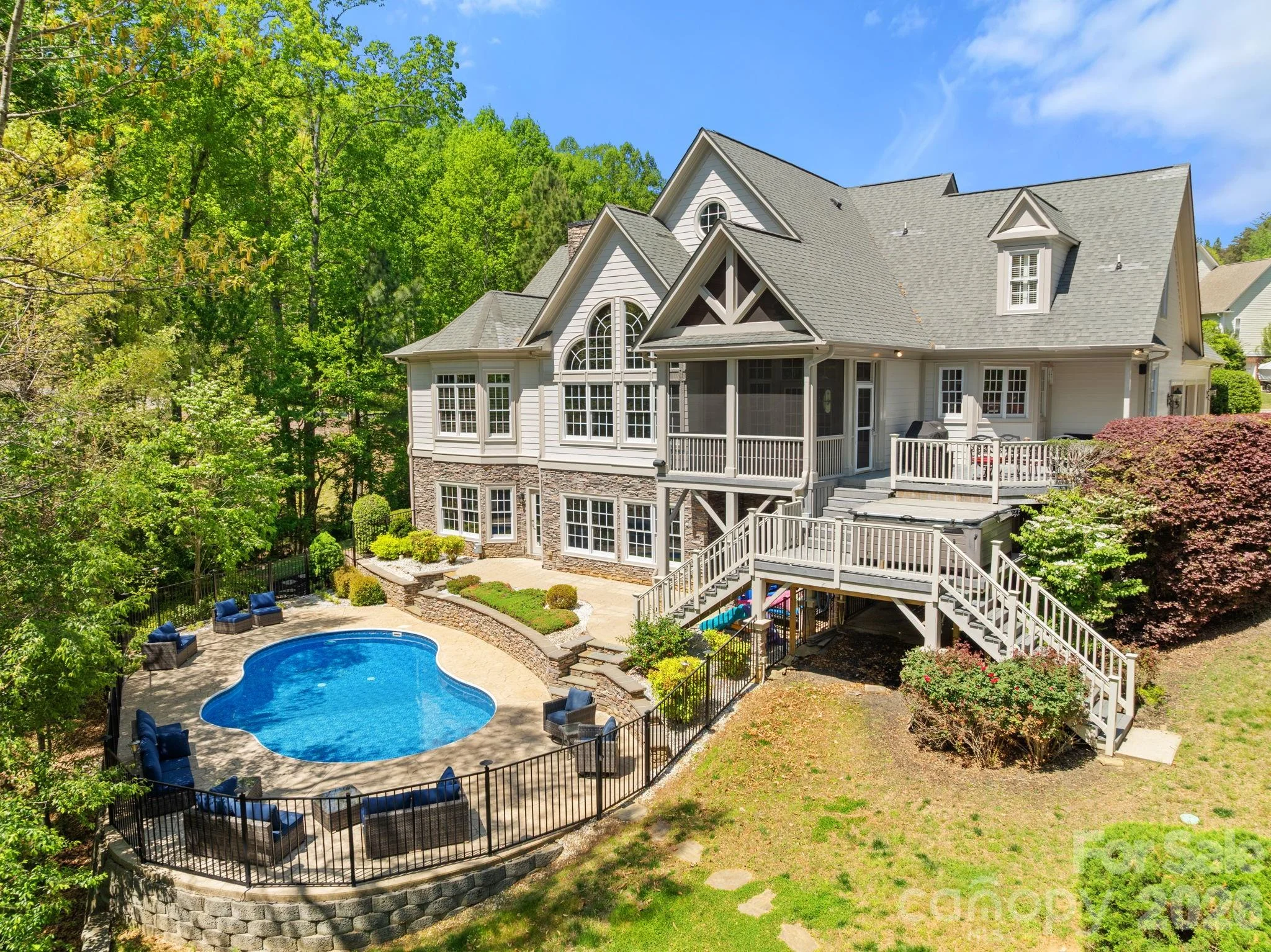 7601 Crossing Ridge Drive, Belews Creek, NC, 27009