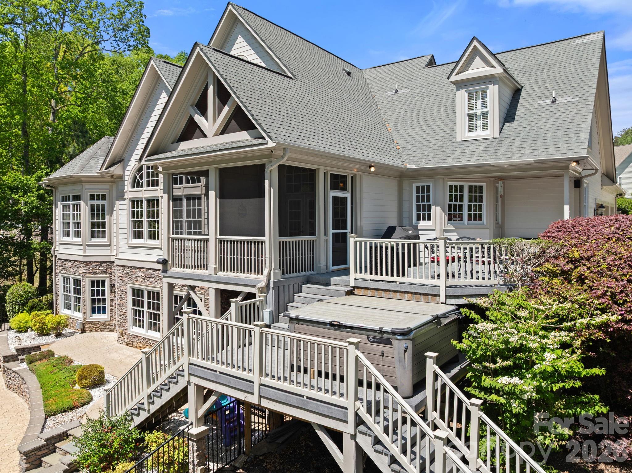 Stoney Pointe - Residential