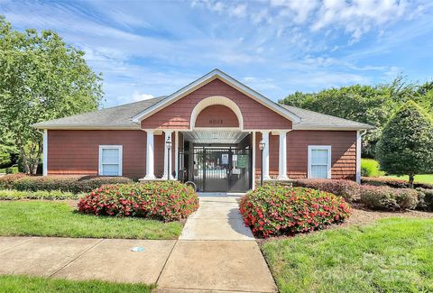 A home in Huntersville