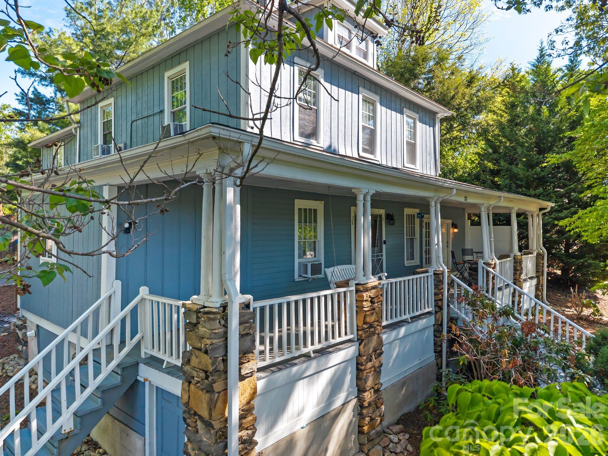 33 Vance Avenue