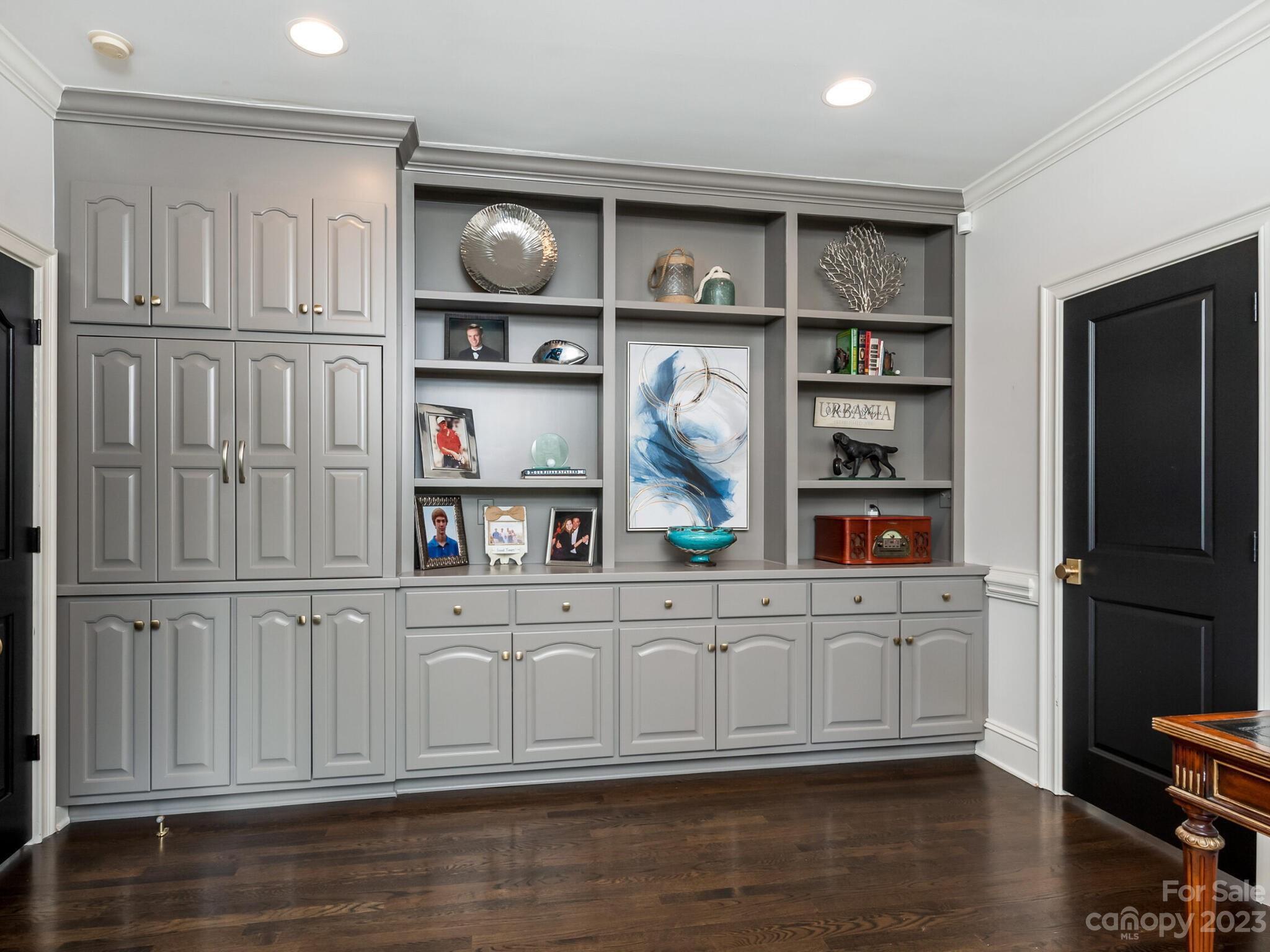 Providence Country Club - Residential