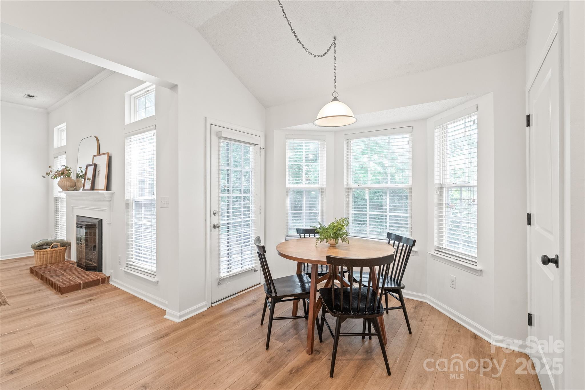 Knightsbridge - Residential