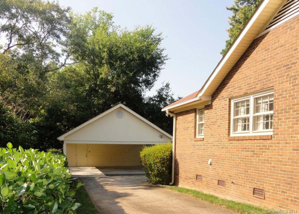 Lansdowne - Residential