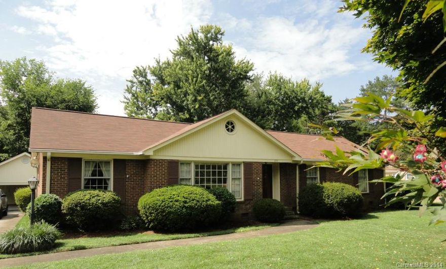 Classic Brick Ranch on .4 acre lot in a popular Location. Minutes to SouthPark & Cotswold Malls. This is a lovingly cared for home! Needs a decorators touch. Lg eat-in Kitchen and formal areas. Original Hardwood floors! found under carpet in the Living, dining and bedrooms. Curved brick fireplace, detailed crown moldings, all-season sunroom, in-ground gas grill, mature Trees, carport has a Lg shop/storage. Easy home to maintain! Move in ready. Home Warranty- 4 mls to Whole Foods & Fresh Mkt.!