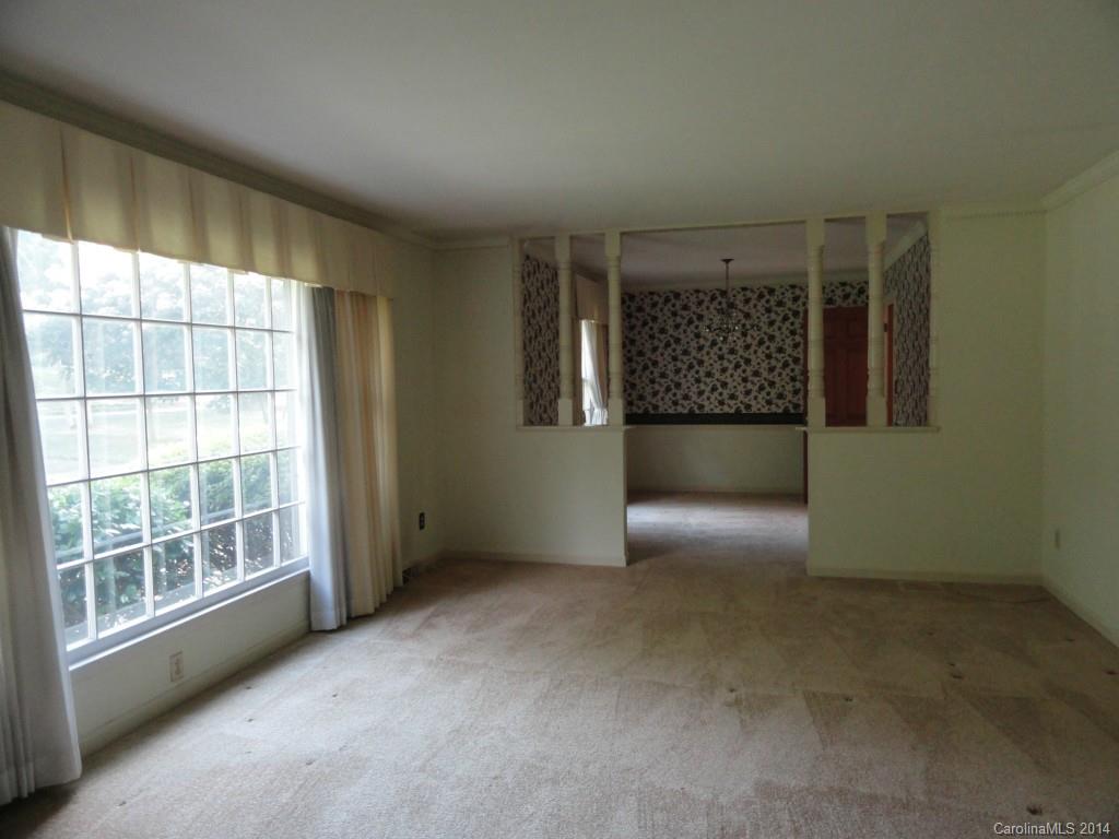 Lansdowne - Residential