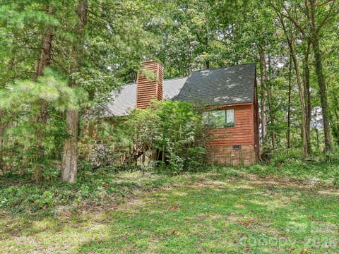 Photo of 8401 Barncliff Road, Charlotte, NC 28227 (MLS # 4404794)