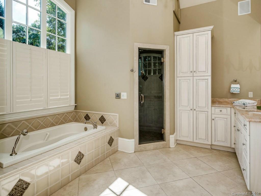 Barclay Downs - Residential