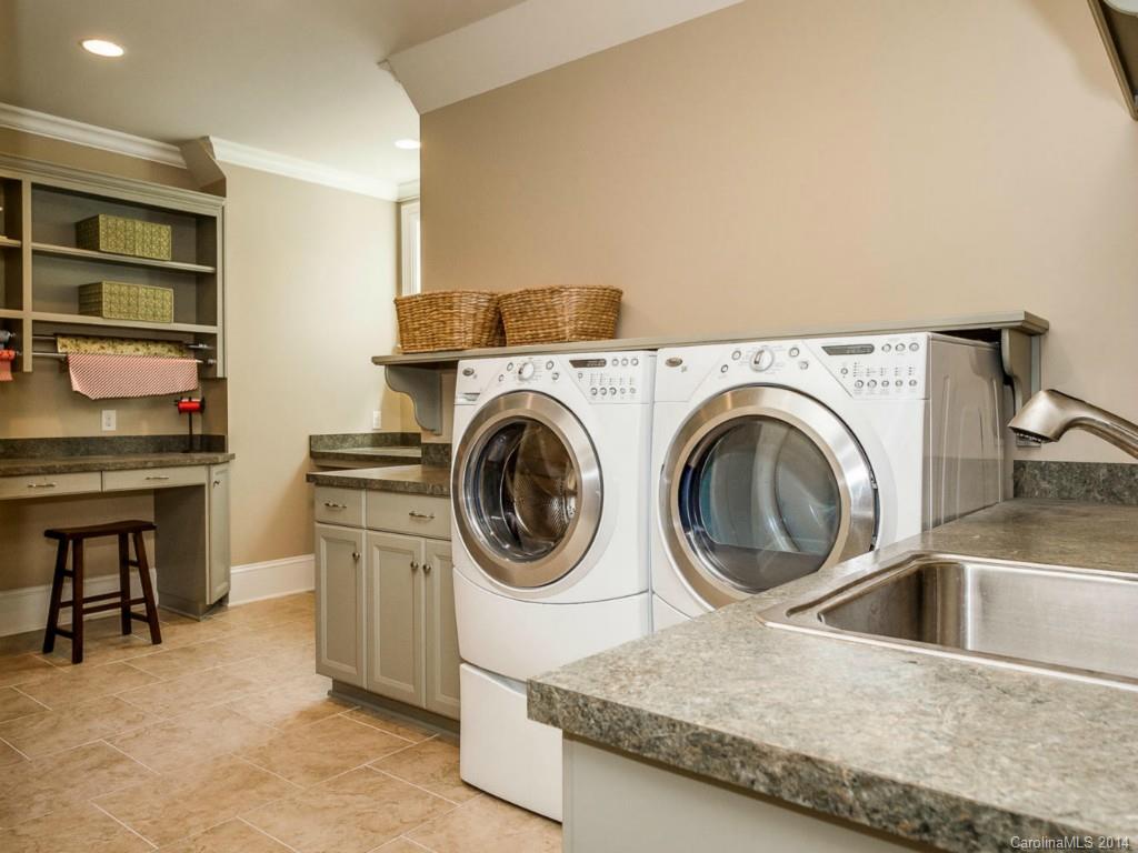 Barclay Downs - Residential