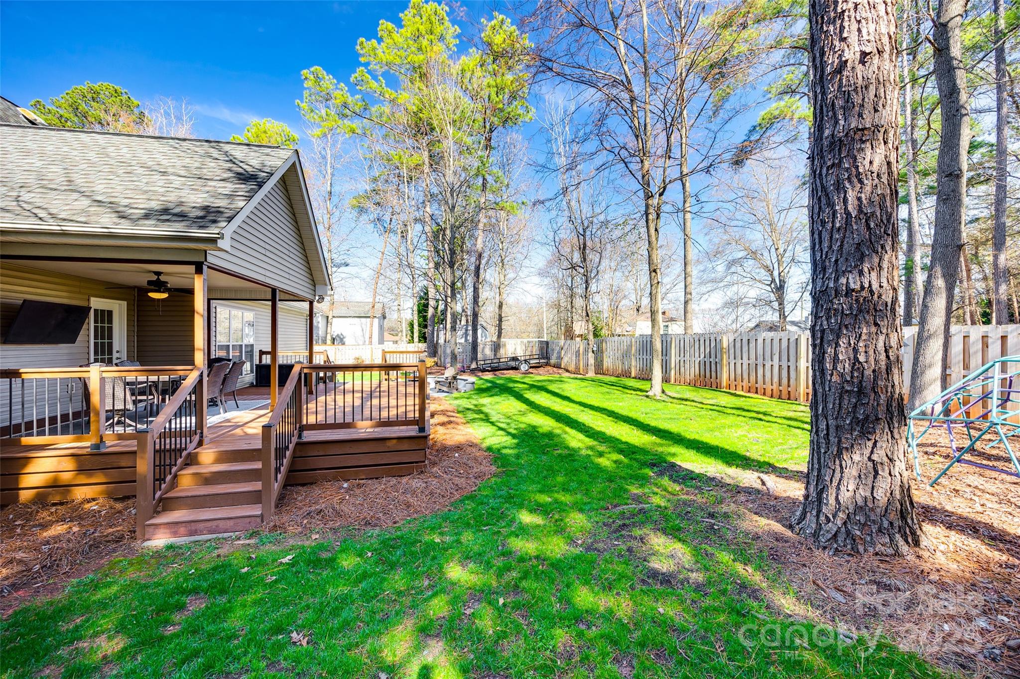 Friendfield - Residential