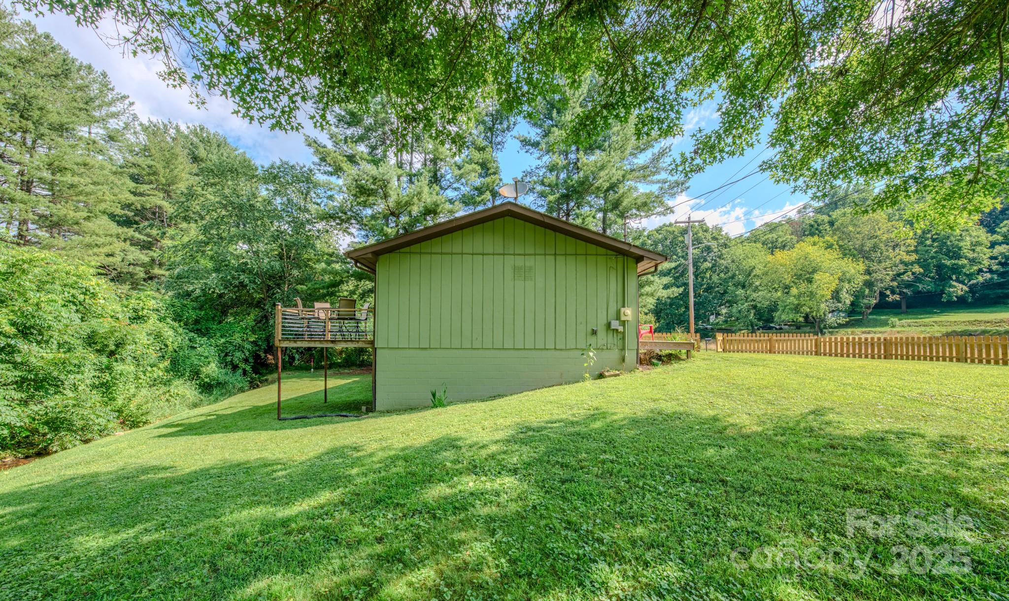 204 Oakdale Road