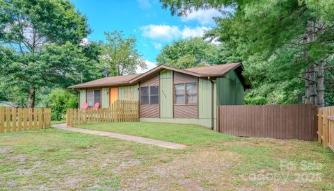 204 Oakdale Road Waynesville NC 28786