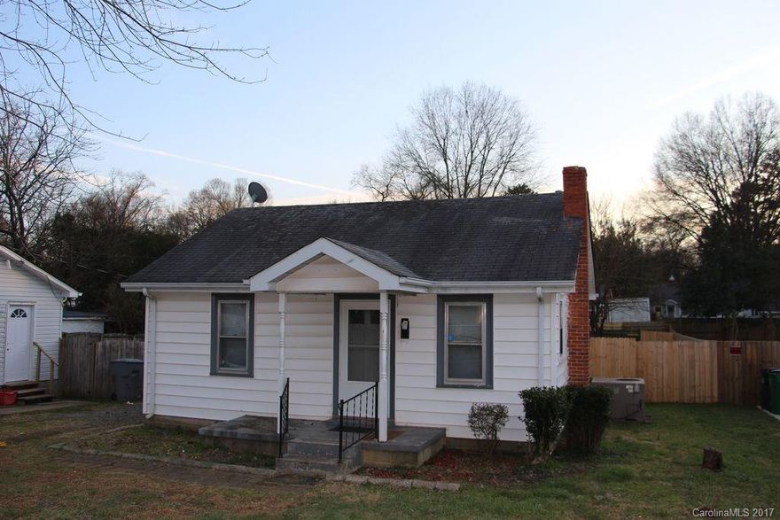 Great location and affordable price!  Home has detached garage with storage and fenced yard.  Home is currently rented but easy to show.