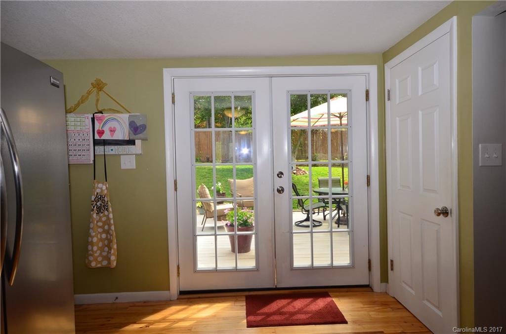 Royal Pines - Residential