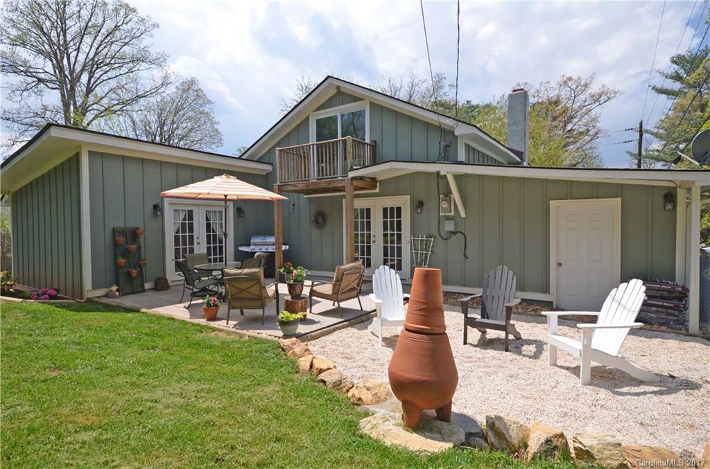 Royal Pines - Residential