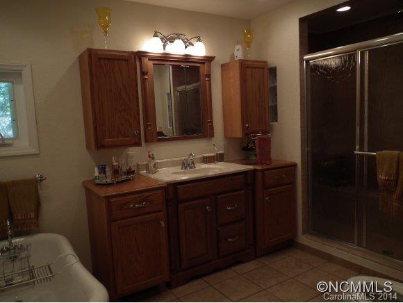 Sourwood Ridge - Residential