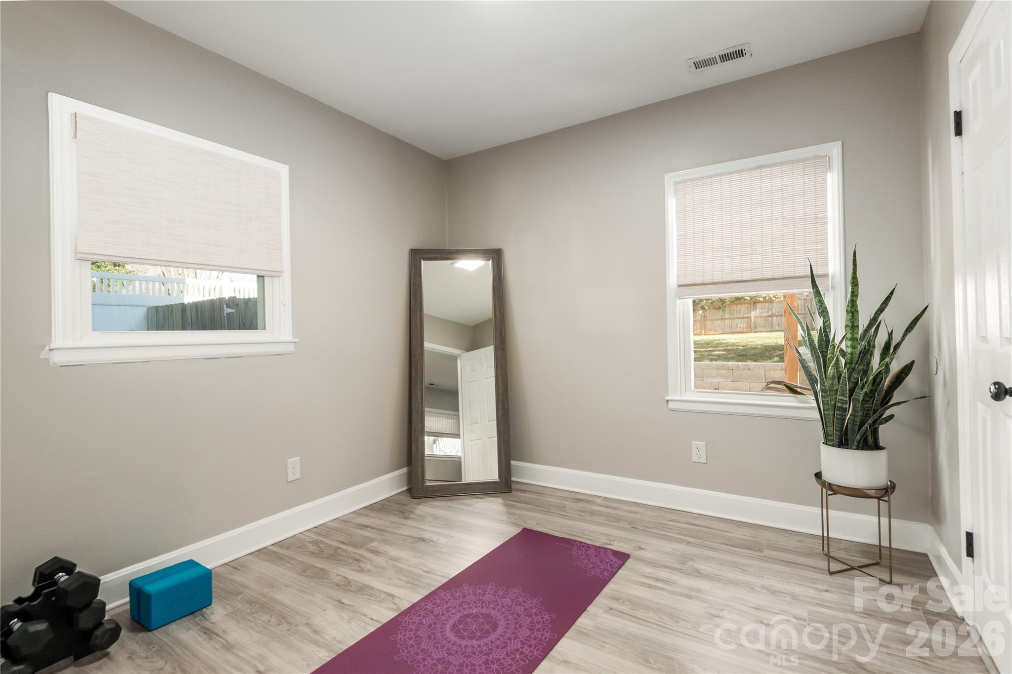 Country Club Heights - Residential