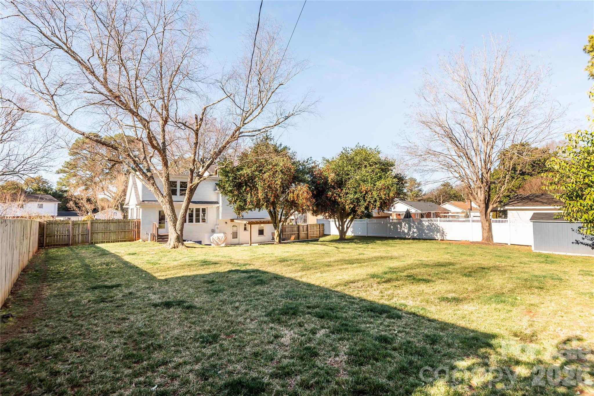 Country Club Heights - Residential