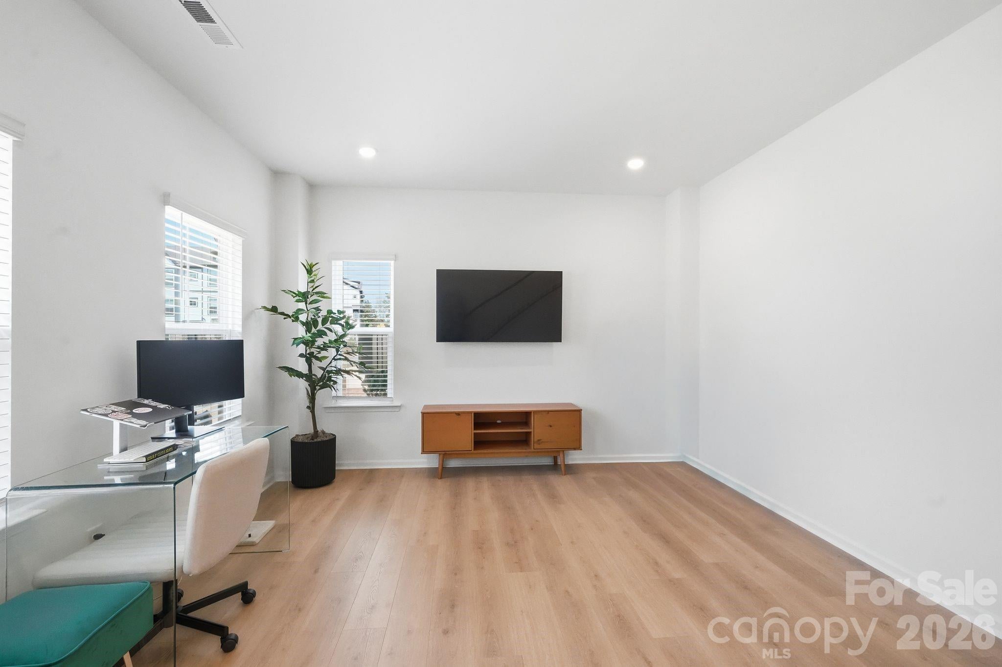 215 Tamala Street